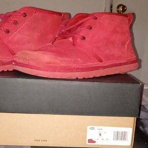 Red uggs shoes, Size 9